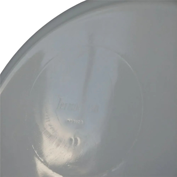 Vintage Termocrisa Mexico 13  Milk Glass Casserole Dish - Picture 8 of 8